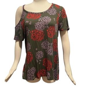 a.n.a nwt cold shoulder top